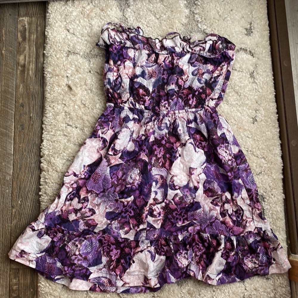 Very pretty floral purple summer dress